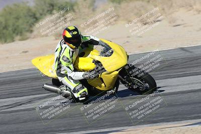 media/Dec-01-2025-Moto Forza (Mon) [[2daa91e15f]]/2-Intermediate Group/Session 4 Turn 9/